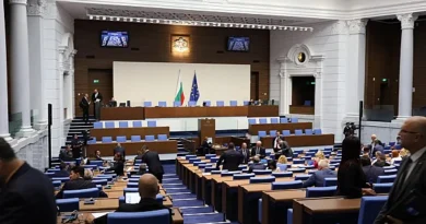 Парламентът днес ще гледа бомбените заплахи, Баба Алино и проблемите с пътищата