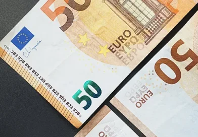 Започва изплащането на еднократната помощ от 50 евро заради цените на горивата и храните